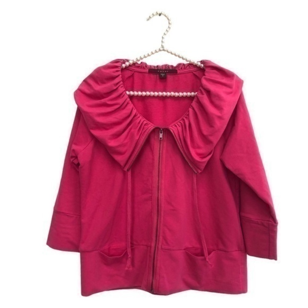 fever  Cute pink zippered jacket with pockets. Size S